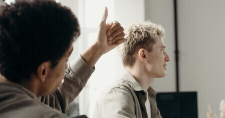 Image on theme 'How to make sure you get only the most relevant tech candidates from agencies you work with'