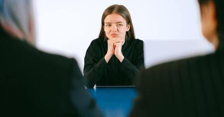 Image on theme 'How to properly reject candidates'